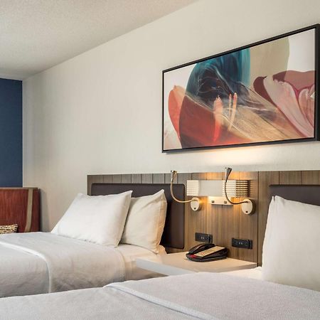 Hilton Garden Inn Oakbrook Terrace Εξωτερικό φωτογραφία