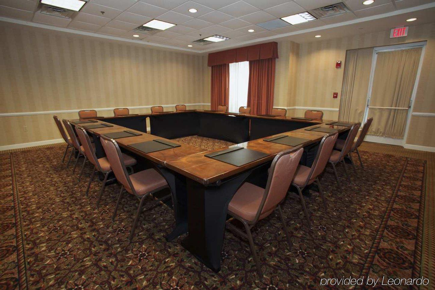 Hilton Garden Inn Oakbrook Terrace Εξωτερικό φωτογραφία