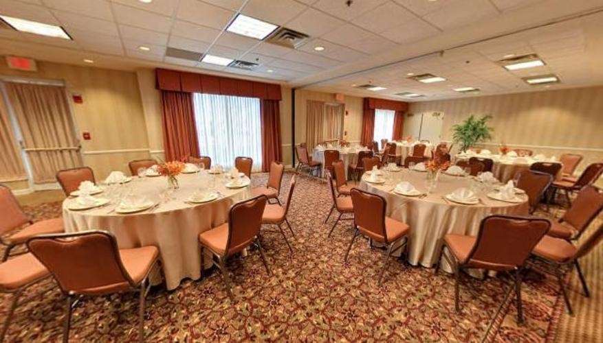 Hilton Garden Inn Oakbrook Terrace Ανέσεις φωτογραφία